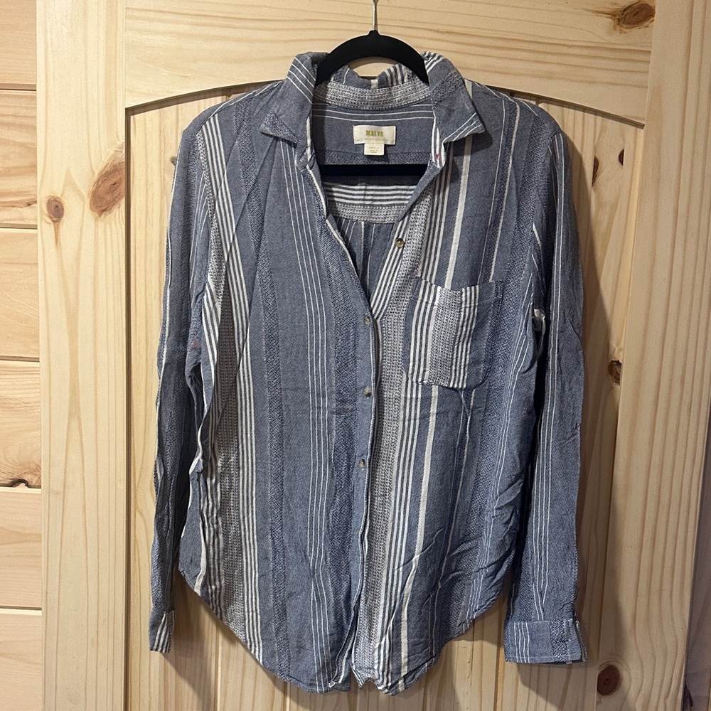 Anthropologie Blue and White Striped Men's Shirt